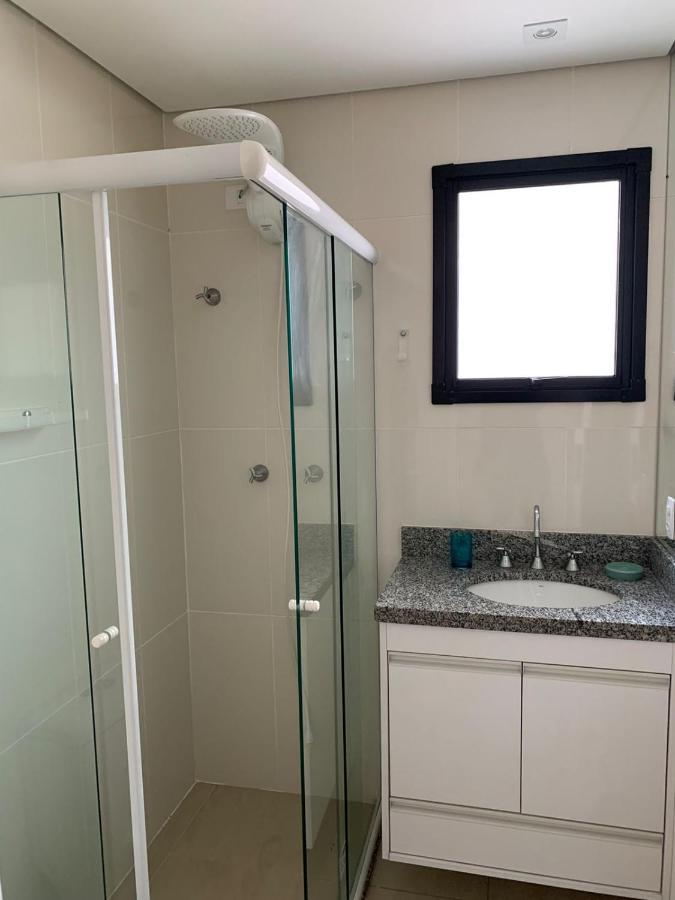Flat Em Pitangueiras - Sacada Gourmet, 3 Dorms, Limpeza Diaria E Serv De Praia Apartment Guaruja Exterior photo